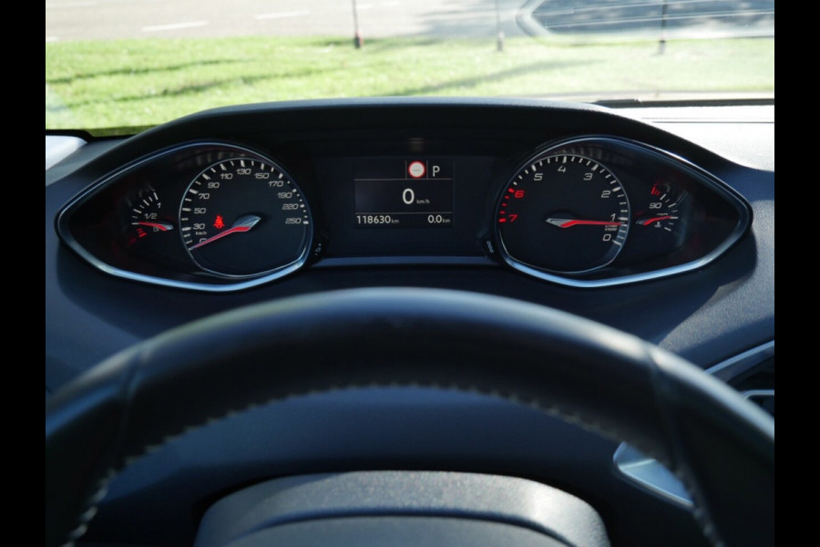 Peugeot 308 SW 1.2 PureTech Blue Lease Premium