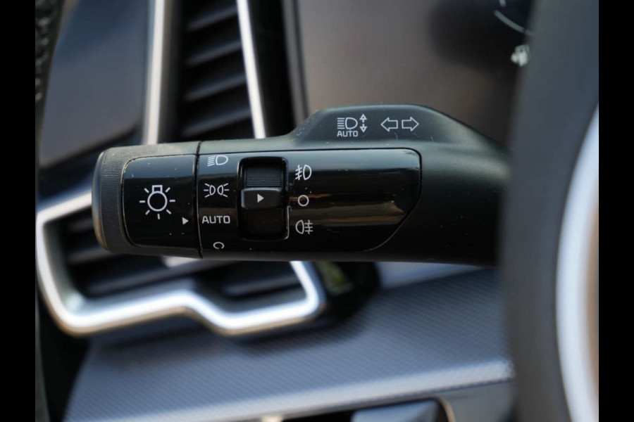 Kia Sportage 1.6 T-GDi Plug-in Hybrid 265pk AWD DynamicLine | PHEV | Yucca Steel Grey |