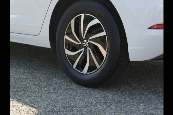 Volkswagen Polo 1.0 TSI Life Business