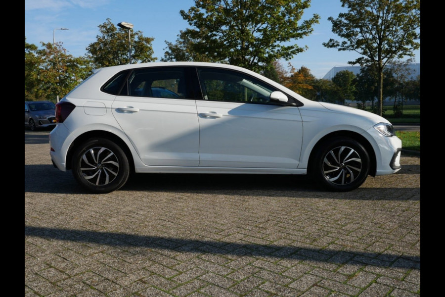 Volkswagen Polo 1.0 TSI Life Business