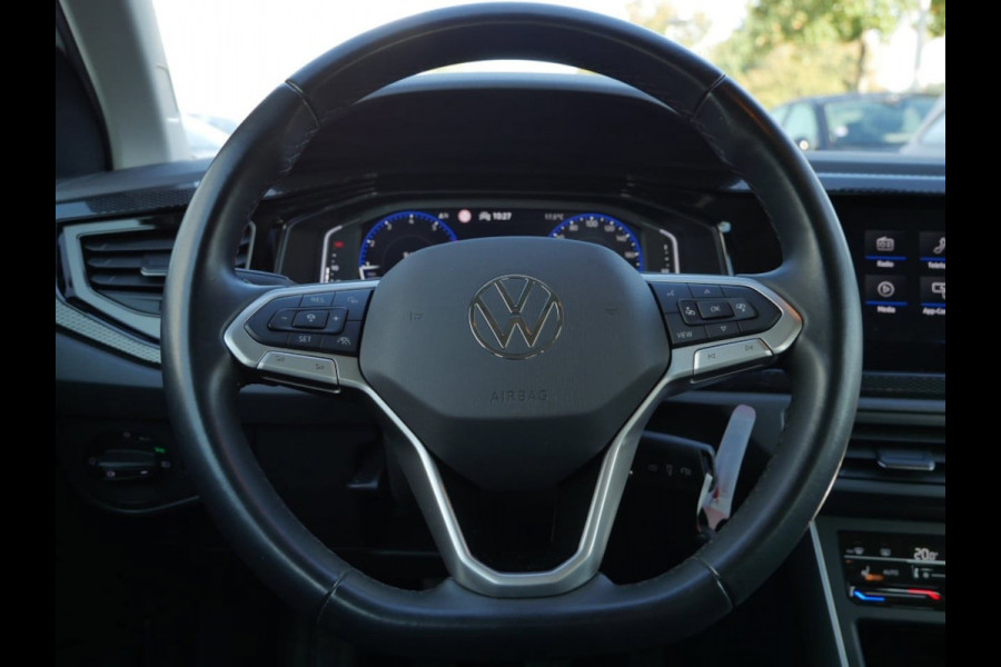 Volkswagen Polo 1.0 TSI Life Business