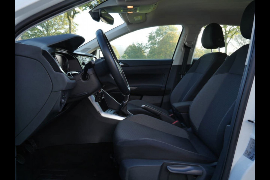 Volkswagen Polo 1.0 TSI Life Business