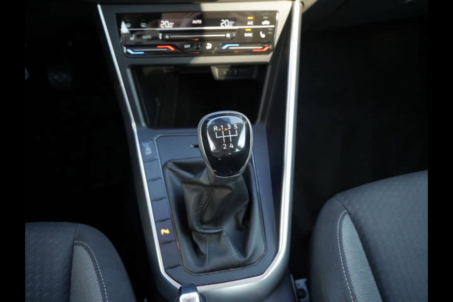 Volkswagen Polo 1.0 TSI Life Business