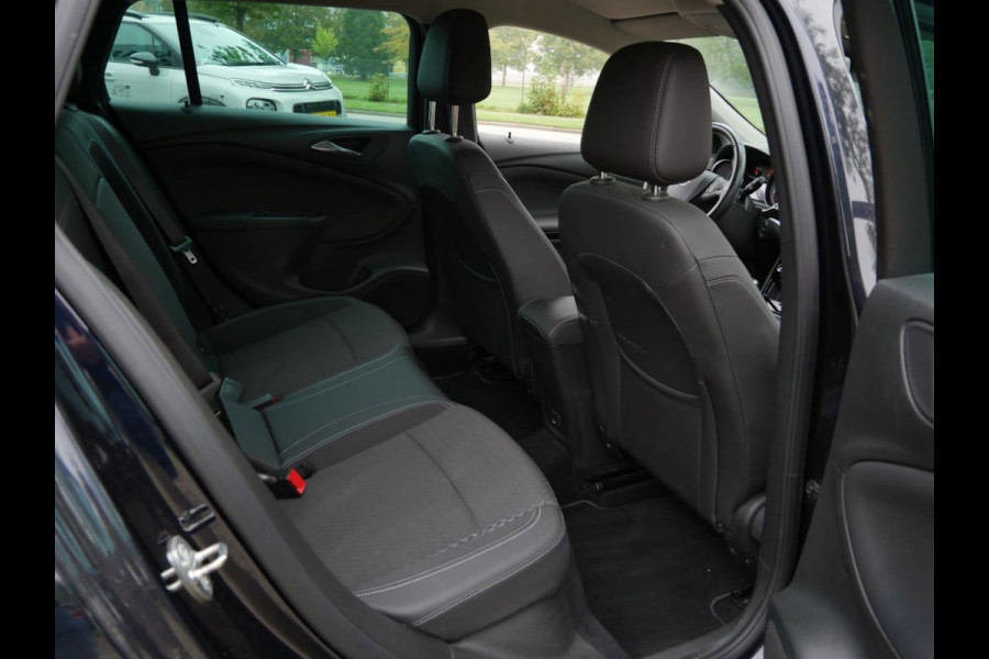 Opel Astra Sports Tourer 1.0 Turbo Innovation