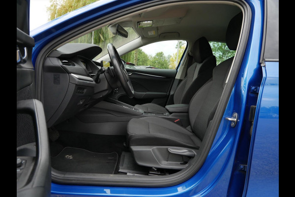 Škoda Octavia 1.0 e-TSI Business Edition