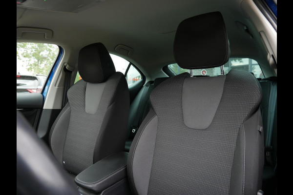 Škoda Octavia 1.0 e-TSI Business Edition