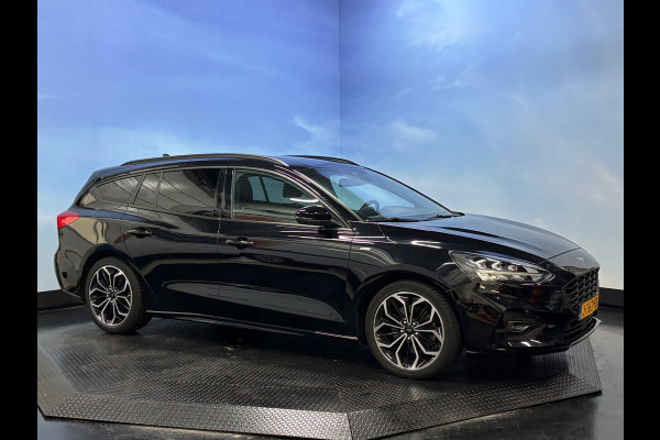 Ford FOCUS Wagon 1.0 EcoBoost ST Line Business Clima | Cruise | Navi | Camera | Trekhaak
