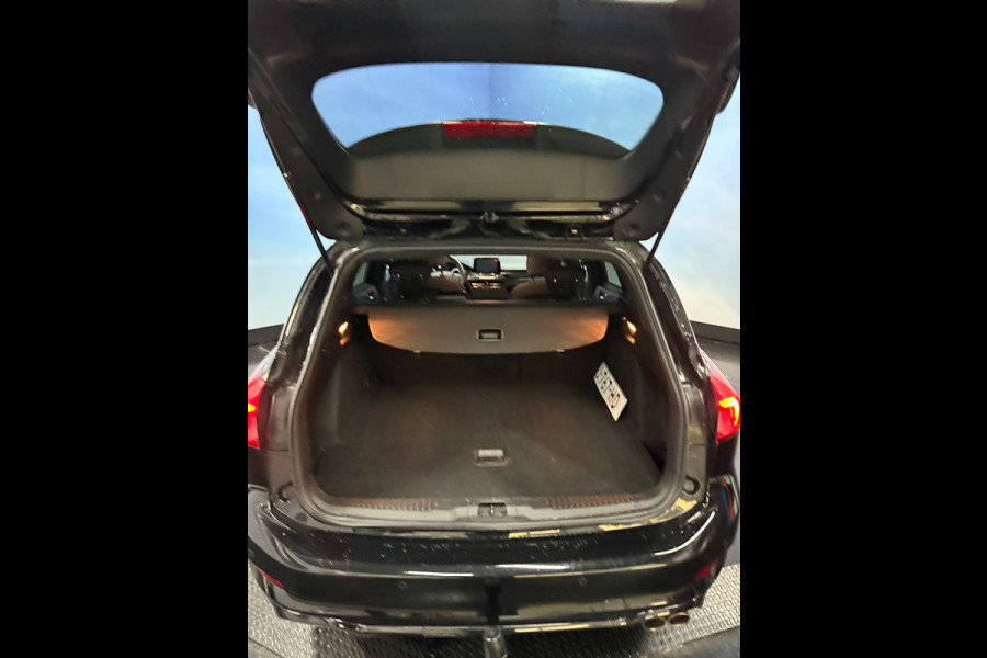 Ford FOCUS Wagon 1.0 EcoBoost ST Line Business Clima | Cruise | Navi | Camera | Trekhaak