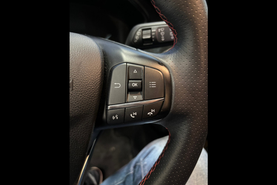 Ford FOCUS Wagon 1.0 EcoBoost ST Line Business Clima | Cruise | Navi | Camera | Trekhaak