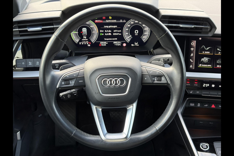 Audi A3 Sportback 45 TFSI e S edition Competition | Matrix LED |  18 inch | B&O Audio | Camera | Adaptive cruise control | Elektrisch verstelbare stoel(en) met geheugen | Head up Display | Keyless entry