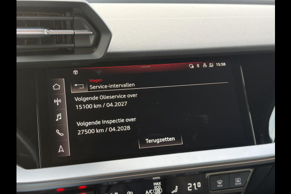 Audi A3 Sportback 45 TFSI e S edition Competition | Matrix LED |  18 inch | B&O Audio | Camera | Adaptive cruise control | Elektrisch verstelbare stoel(en) met geheugen | Head up Display | Keyless entry