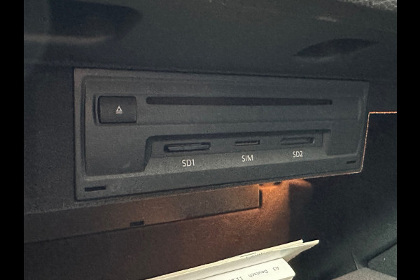 Audi A3 Sportback 35 TFSI CoD Design Automaat Navi Carplay