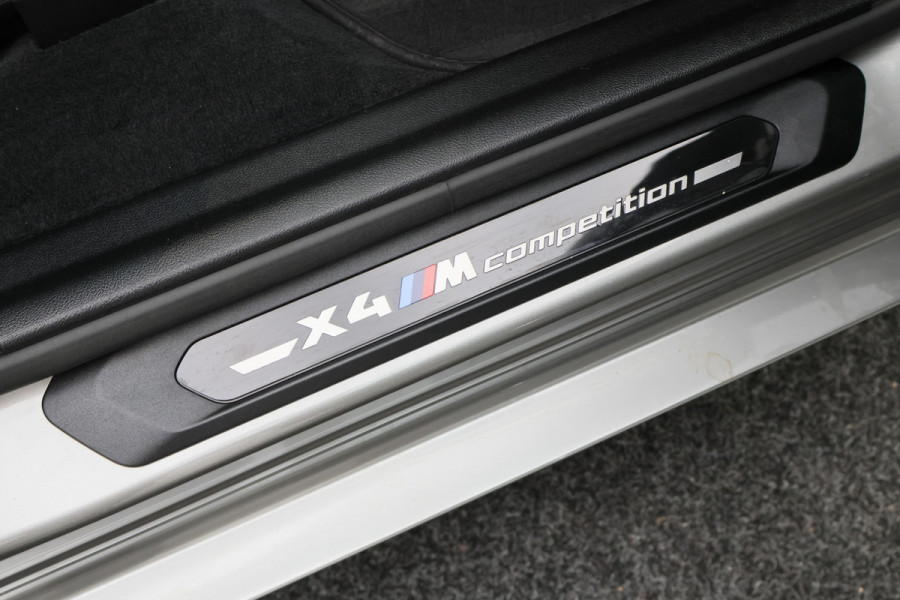 BMW X4 M Competition Panoramadak, Memory, Head-Up, H&K, 360° Camera, Trekhaak