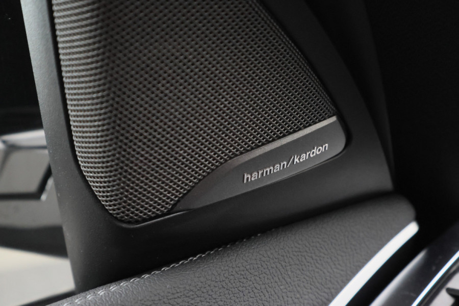 BMW X4 M Competition Panoramadak, Memory, Head-Up, H&K, 360° Camera, Trekhaak