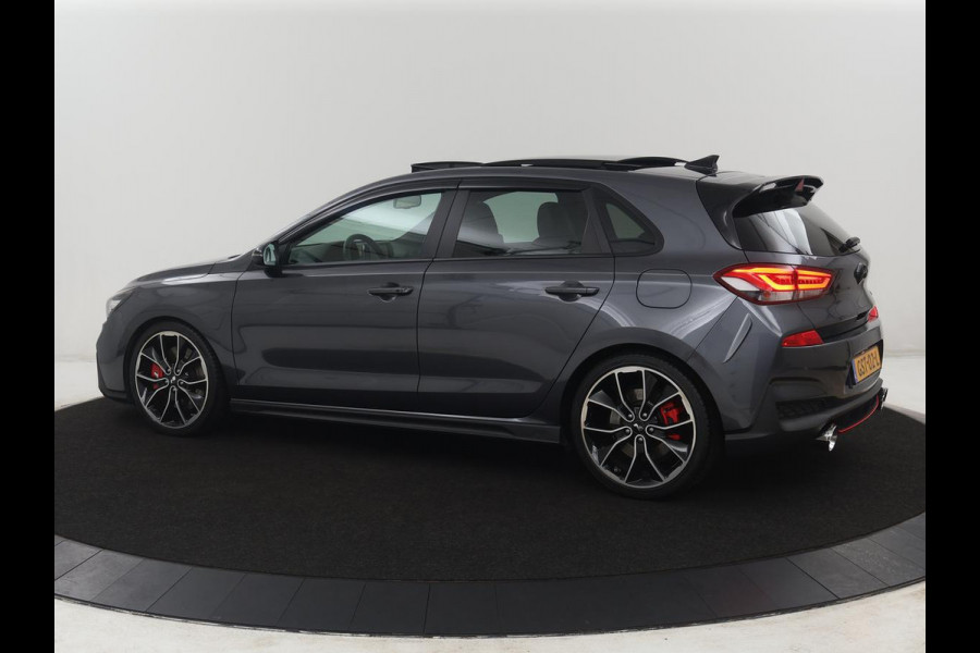 Hyundai i30 2.0 T-GDI N2 Performance | Panoramadak | Memory | Cruise control | Stuur/stoel verwarming | Camera | Park assist | Carplay | Climate control | 19" velgen