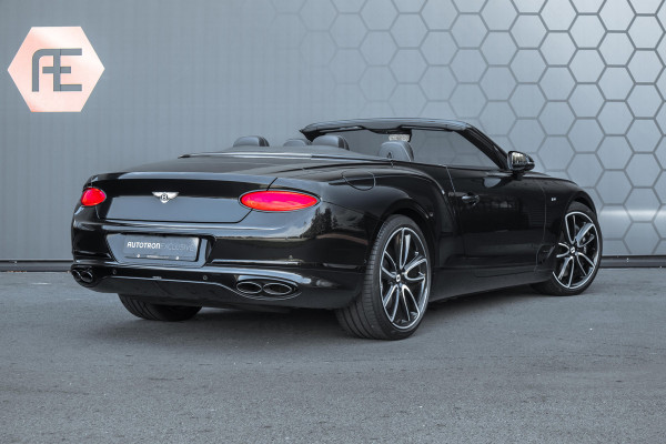 Bentley Continental GTC 4.0 V8 MULLINER | NAIM AUDIO | DIAMOND QUILTING SPEC. | TOURING+CITY SPEC. | ROTATING DISPLAY | CARBON INTERIOR | HEAD-UP | BLAC WINDSCHERM | ZWART DAK | DYNAMIC RIDE | CHROME PINSTRIPE INTERIOR | EMBLEMEN IN HOOFDSTEUNEN | ETC.