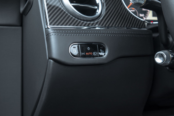 Bentley Continental GTC 4.0 V8 MULLINER | NAIM AUDIO | DIAMOND QUILTING SPEC. | TOURING+CITY SPEC. | ROTATING DISPLAY | CARBON INTERIOR | HEAD-UP | BLAC WINDSCHERM | ZWART DAK | DYNAMIC RIDE | CHROME PINSTRIPE INTERIOR | EMBLEMEN IN HOOFDSTEUNEN | ETC.