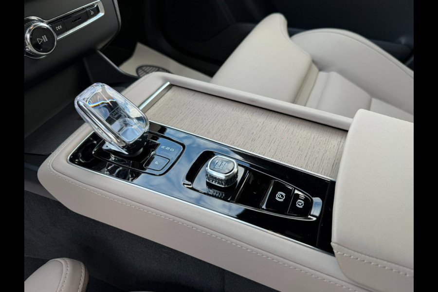 Volvo XC90 2.0 T8 Plug-in hybrid AWD Ultra Bright l ACC l Panoramadak l Harman/Kardon
