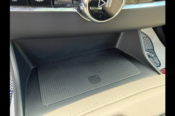 Volvo XC90 2.0 T8 Plug-in hybrid AWD Ultra Bright l ACC l Panoramadak l Harman/Kardon