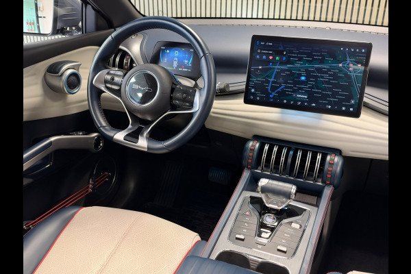 BYD ATTO 3 Design 60 kWh 420KM SoH 94% BTW PANO NAVI LED ADAPTIVE CRUISE CLIMATE LEDER PDC