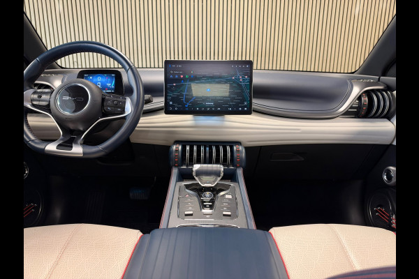 BYD ATTO 3 Design 60 kWh 420KM SoH 94% BTW PANO NAVI LED ADAPTIVE CRUISE CLIMATE LEDER PDC