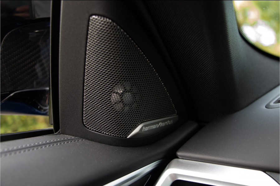 BMW M4 xDrive Competition 531PK | ACC | M Performance Aero Parts |360 Cam | HUD | Harman Kardon | Pano | Stoel Ventilatie + Verwarming  M Drive Professional | LCI | LED | Stuurverwarming | Frozen Portimao Blau metallic | Nieuwprijs €171.214,- | Shadow Line | Fabrieksgarantie.
