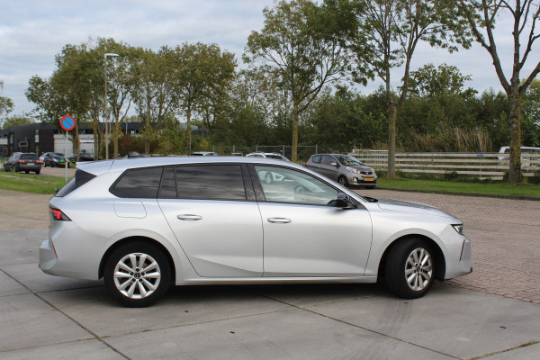 Opel Astra Sports Tourer 1.2 Business Edition AGR-stoel dealer onderhouden camera bomvol