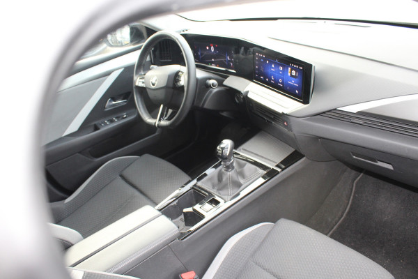 Opel Astra Sports Tourer 1.2 Business Edition AGR-stoel dealer onderhouden camera bomvol