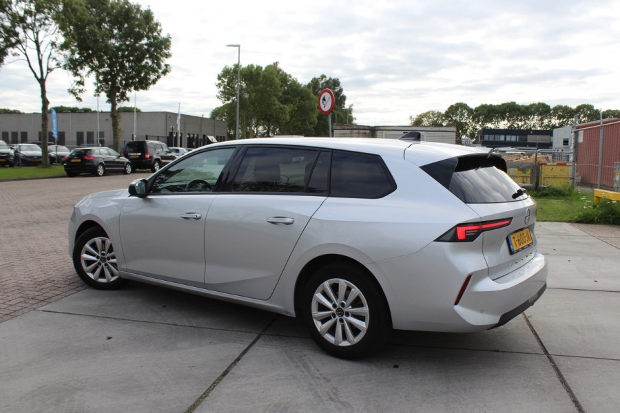 Opel Astra Sports Tourer 1.2 Business Edition AGR-stoel dealer onderhouden camera bomvol