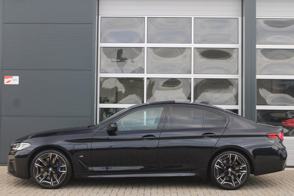 BMW 5 Serie 545e xDrive M-Sport | Pano | 360 | Laser | HK | ACC | Ventilatie | Soft close