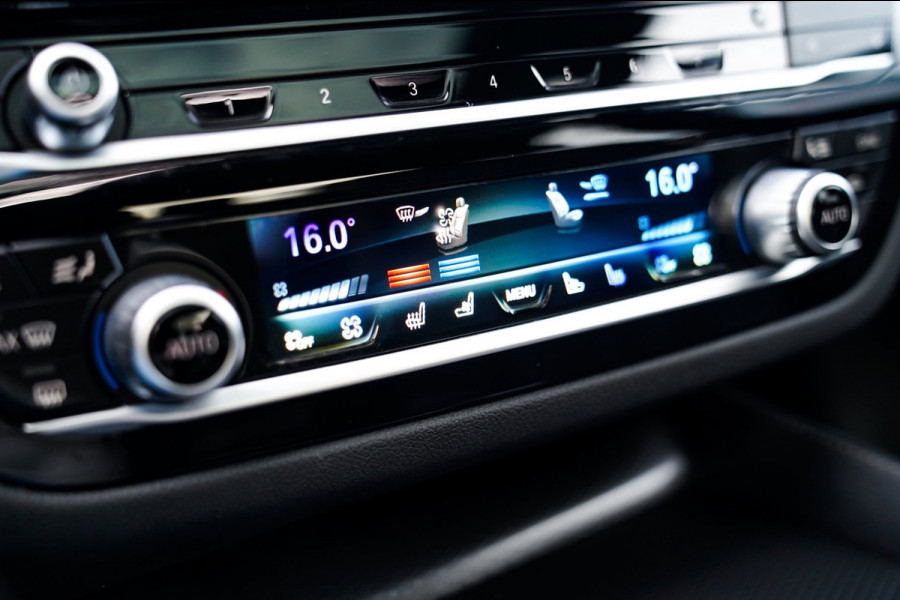 BMW 5 Serie 545e xDrive High Executive | Harman/Kardon | Laser LED | HuD | Facelift | Softclose | Panorama | Alcantara | Massage