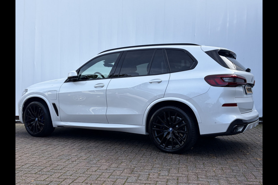 BMW X5 xDrive45e High Executive M-Sport 4WS Pano 22Inch HUD Elek.Trekhaak 98% SOH VOL!