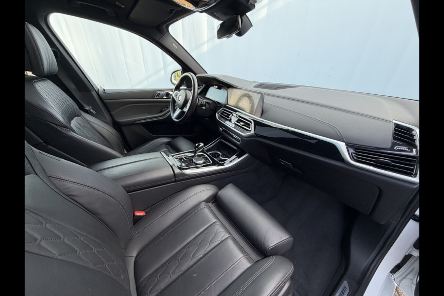 BMW X5 xDrive45e High Executive M-Sport 4WS Pano 22Inch HUD Elek.Trekhaak 98% SOH VOL!