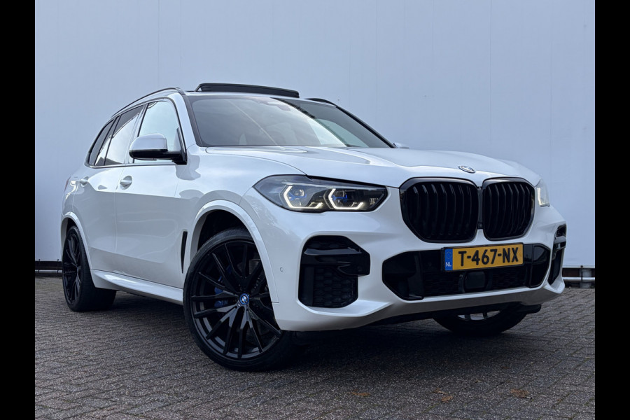 BMW X5 xDrive45e High Executive M-Sport 4WS Pano 22Inch HUD Elek.Trekhaak 98% SOH VOL!