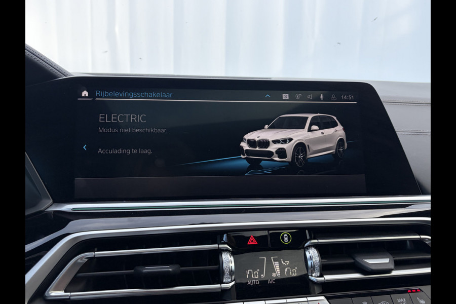 BMW X5 xDrive45e High Executive M-Sport 4WS Pano 22Inch HUD Elek.Trekhaak 98% SOH VOL!