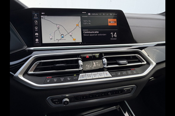 BMW X5 xDrive45e High Executive M-Sport 4WS Pano 22Inch HUD Elek.Trekhaak 98% SOH VOL!