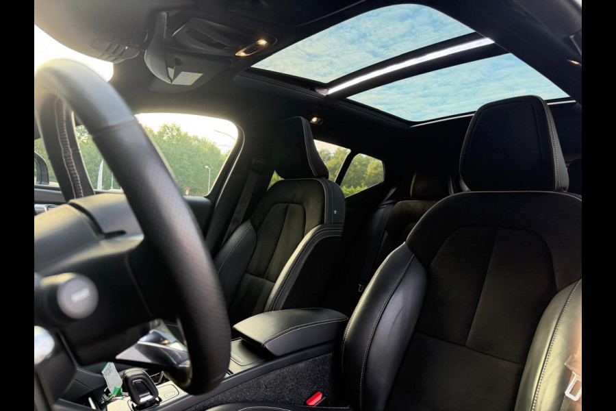 Volvo XC40 1.5 T2 R-Design | 1E EIGENAAR | 3/6/12MND GARANTIE | AUTOMAAT | PANO | LED | DAB | CRUISE | CARPLAY | STOELVERWM | BLIS | HARMAN KARDON |