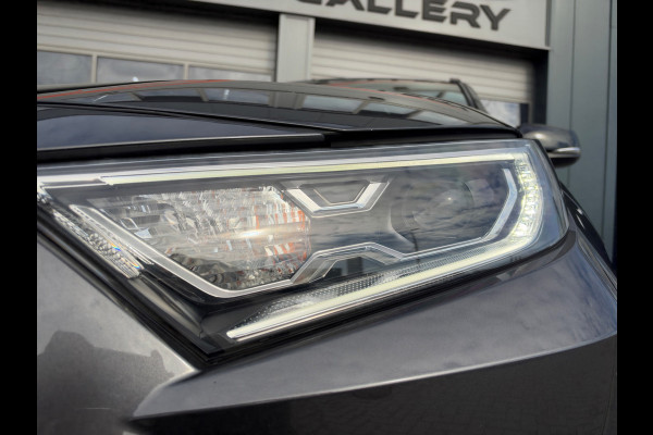 Toyota RAV4 2.5 Hybrid Bi-Tone PANO NAP CAMERA APK