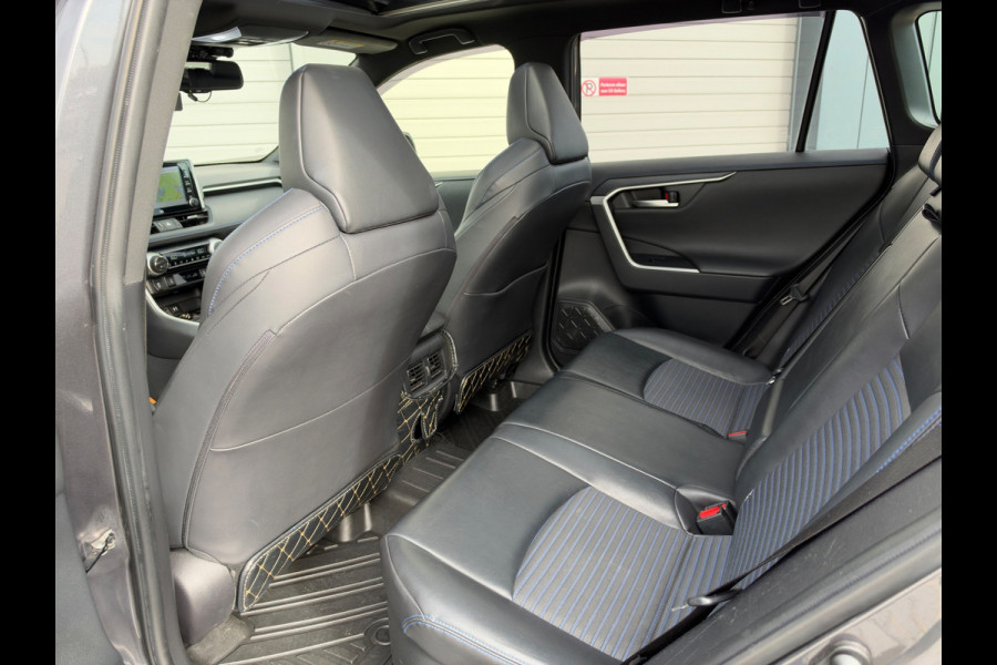 Toyota RAV4 2.5 Hybrid Bi-Tone PANO NAP CAMERA APK