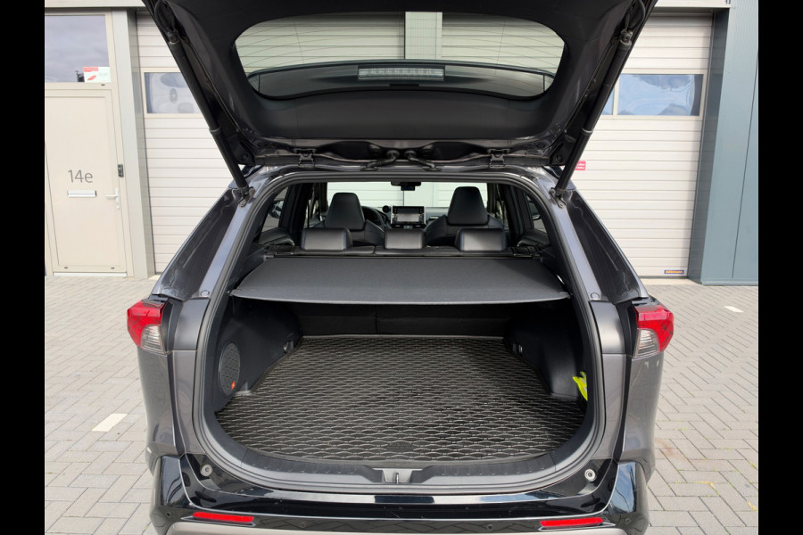 Toyota RAV4 2.5 Hybrid Bi-Tone PANO NAP CAMERA APK