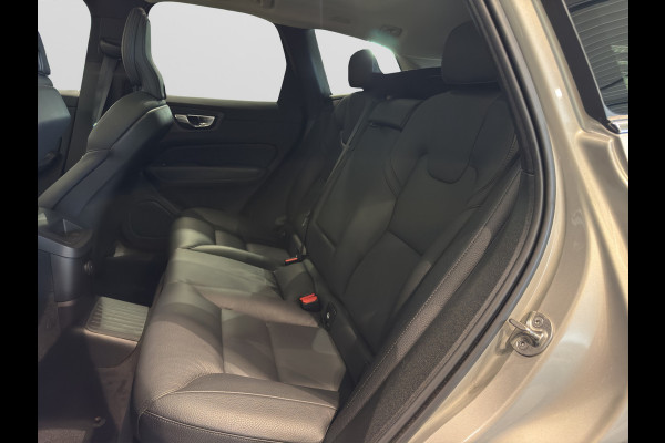 Volvo XC60 T6 Aut. Long Range Inscription Leder Parkeercamera Stoelverwarming 350pk