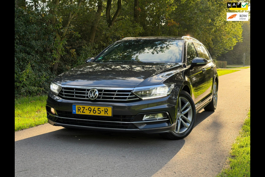 Volkswagen Passat Variant 1.6 TDI Highline Business R | Navi + Cruise control Nu € 9.975 Ex BTW,- !!!