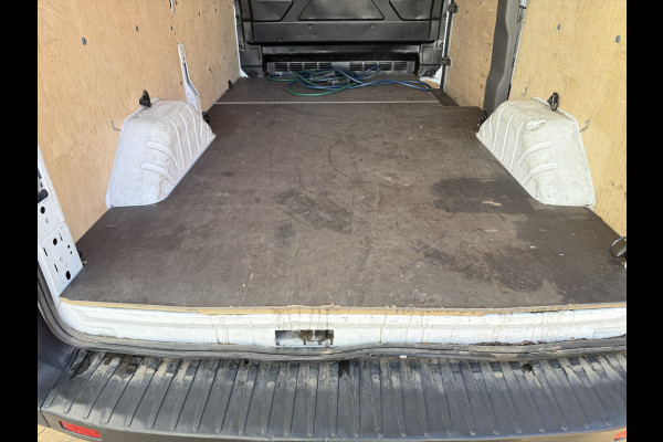 Ford E-Transit e-Transit 68kWh 184PK