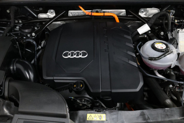 Audi Q5 50 TFSI e S edition Competition 3x S-line MAXTON/VIRTUAL/PANO/HALF LEDER+S.VERWARMING+MEMORY/21"/360/ACC/12 MND GARANTIE!