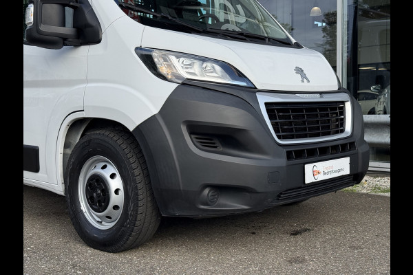 Peugeot Boxer 335 2.2 BlueHDi 165 L4 Pick-up | Open laadbak | Trekhaak 3.5T | Cruisec. | Airco