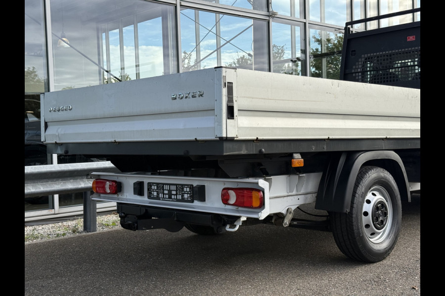 Peugeot Boxer 335 2.2 BlueHDi 165 L4 Pick-up | Open laadbak | Trekhaak 3.5T | Cruisec. | Airco