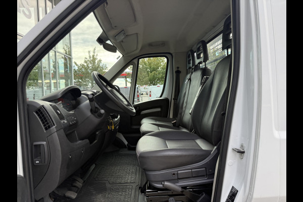 Peugeot Boxer 335 2.2 BlueHDi 165 L4 Pick-up | Open laadbak | Trekhaak 3.5T | Cruisec. | Airco