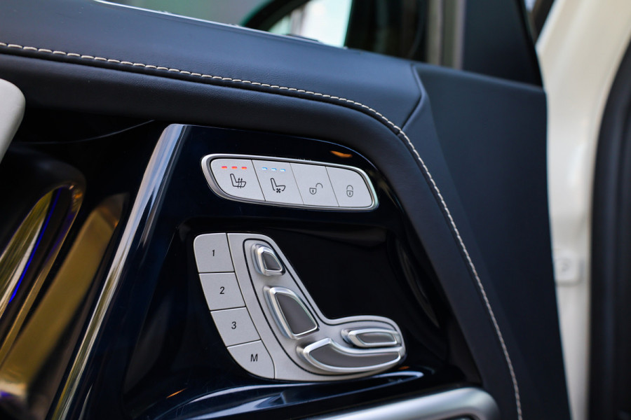 Mercedes-Benz G-Klasse 63 | MANUFAKTUR | BURMESTER 3D | MASSAGE | STOELKOELING | CARBON | 360 |