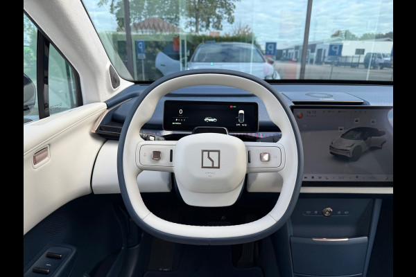 ZEEKR X RWD Long Range 69 kWh - Automaat - Panodak - Leder - Navi - Org.NL