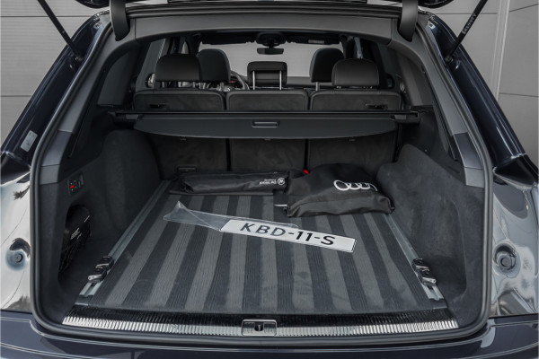 Audi Q7 55 TFSI e Quattro Pro Line S Pano Luchtvering Bose Trekhaak